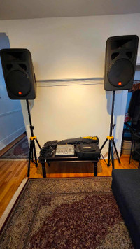 Kit 2 Speakers JBL EONPower15 + Console Mackie PROFX12 + 2 Stand