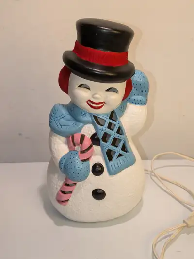Vtg Ceramic Snowman  13” Winter/Christmas Decor Lights Up Lamp, View more