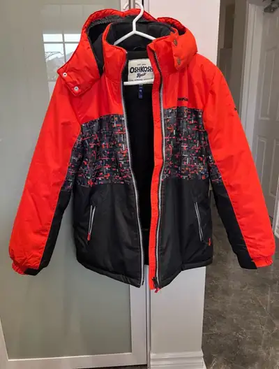 Excellent winter coat, youth size 14, View more