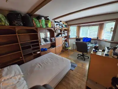 Room(s) Rental - Banff Trail