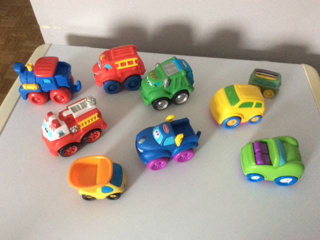 lot de petites autos dans Jouets et jeux  à Longueuil/Rive Sud - Image 2