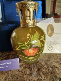 Ne’Qwa Art Floral Vine Fragrance Lamp/air purifier