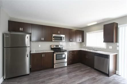 2 Bedroom Duplex Unit for Rent in Long Term Rentals in Kitchener / Waterloo