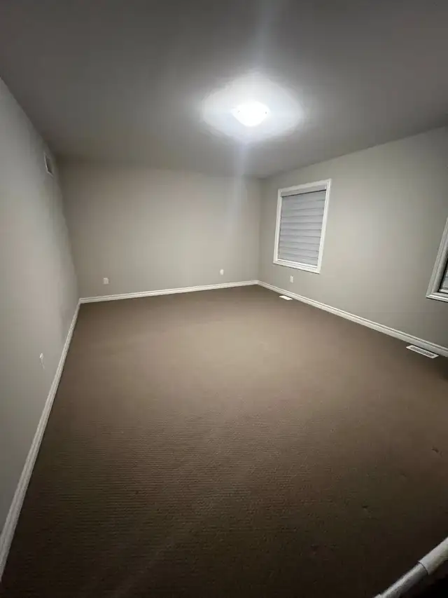 Room for Rent - Stayner