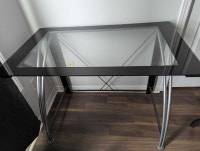 glass table bureau  Longueuil / South Shore Greater Montréal Preview