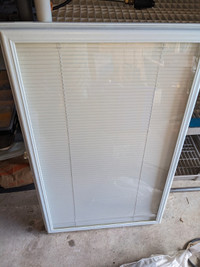 USED - 22-inch x 36-inch White Aluminum Add-on Blind