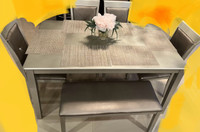 Silver Elegence: Dining Table
