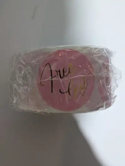 Roll of "Free Gift" Labels Stickers, View more