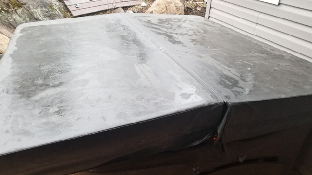 Hot Tub Cover - 89"x89" in Hot Tubs & Pools in Sudbury - Image 2