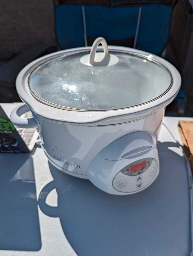 Pressure cooker in Microwaves & Cookers in St. Catharines