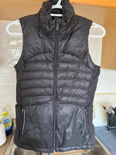 lululemon Women's Vest, View more