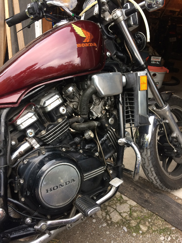 1983 Honda V65 Magna -1100cc - mint - with upgrades in Street, Cruisers & Choppers in Markham / York Region - Image 3