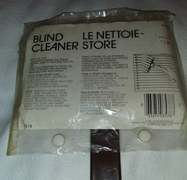 Vintage 1984 Blinds Cleaner Duster Brush NEW in Pkg,Action Indus in Window Treatments in Truro - Image 3