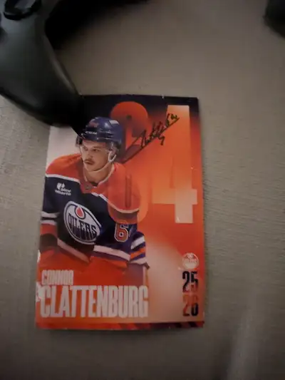 Edmonton Oilers Connor Clattenburg autographed photo card, View more