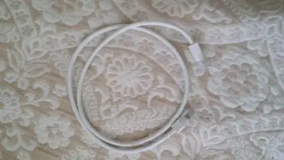 Ethernet cable 0.9 meters - câble Ethernet 0.9 mètres, View more