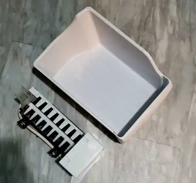 Frigidaire OEM Ice Maker Assembly – Part# 241642501 – Working, View more