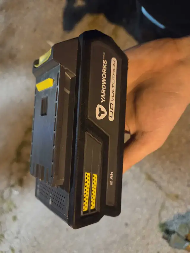 Yardworks String Trimmer in Lawnmowers & Leaf Blowers in City of Toronto - Image 6