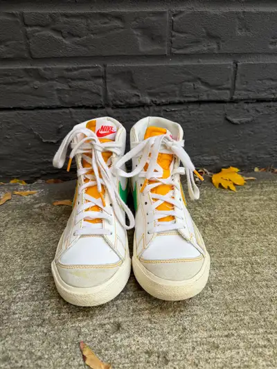 Nike Blazer Mid '77 Vintage 'Roswell Rayguns', View more