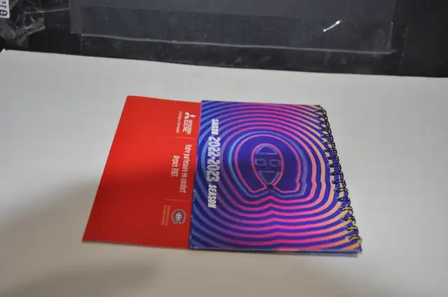 montreal canadiens hockey club nhl season 2022-2023 desk small c in Arts & Collectibles in Victoriaville - Image 4