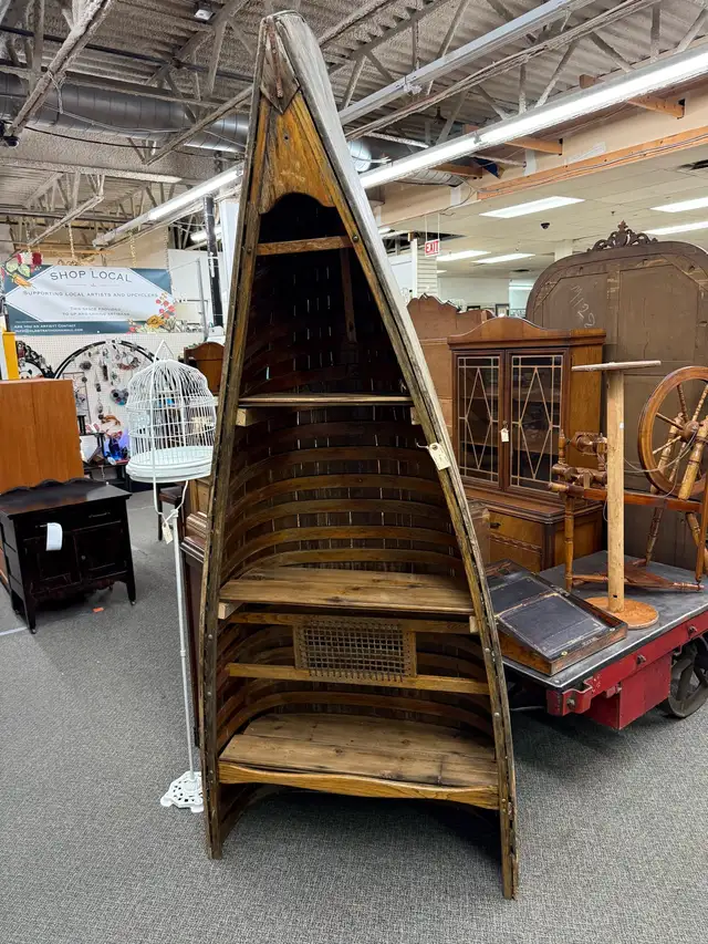 Vintage Canoe bookshelf  in Bookcases & Shelving Units in Edmonton - Image 2