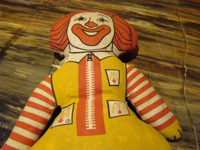 vintage Ronald McDonald stuffed doll in Arts & Collectibles in North Bay - Image 2