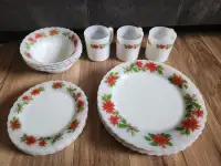 ANTIQUE 1970s 'INDOPAl' MILK GLASS dinnerware set