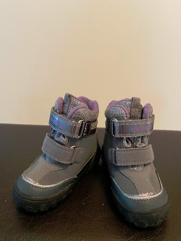 GEOX Toddler's Amphibiox Ankle Boots - Size 4.5/5 (European 20) in Clothing - 2T in Mississauga / Peel Region