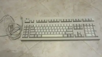 Sun microsystem Type 5c keyboard & mouse, View more