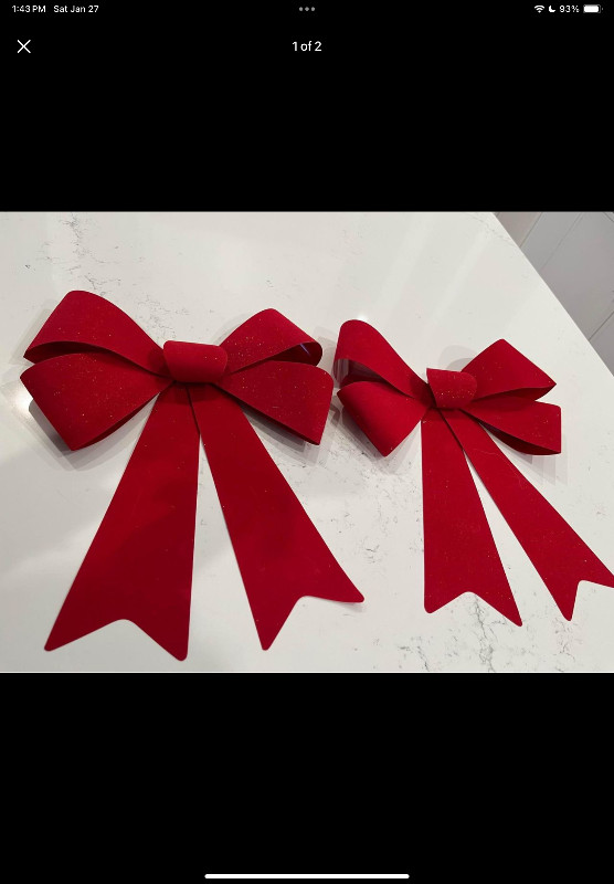 Christmas outdoor bows x2 in Hobbies & Crafts in Comox / Courtenay / Cumberland