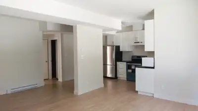 **When sending messages please tell me about yourself and why you are seeking this rental.** Located...