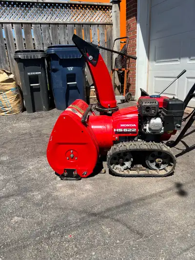 Honda HS622 Snowblower , View more