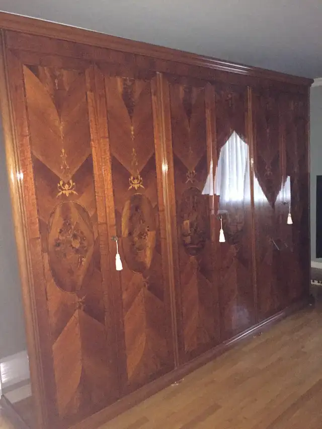 Vintage Italian Bedroom Set in Beds & Mattresses in City of Montréal - Image 11