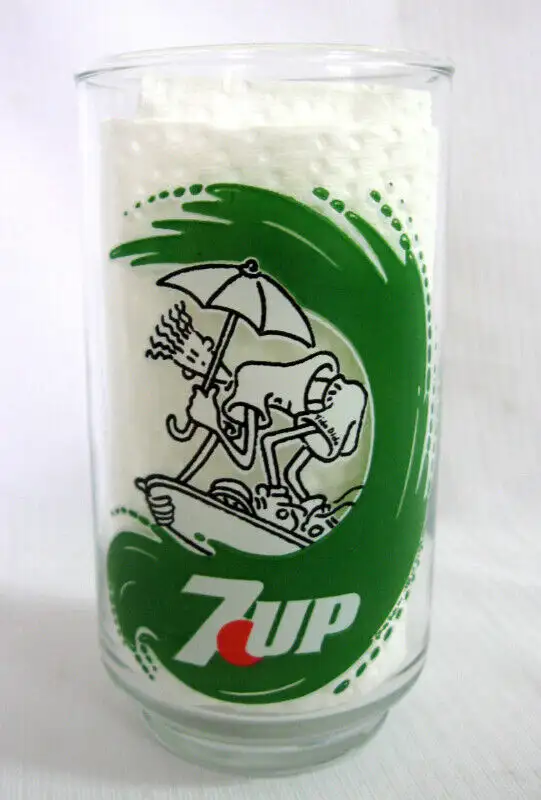 VERRE SEVEN-UP FIDO-DIDO VINTAGE PROMO GLASS in Arts & Collectibles in West Island - Image 2