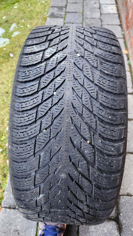 Nokian Winter Tire 245/40/R18 in Tires & Rims in Markham / York Region