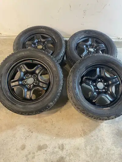 235/55/R17 Firestone Winterforce tires. Rims are 5X120mm Bolt Pattern and 66.9mm Center Bore $340.00