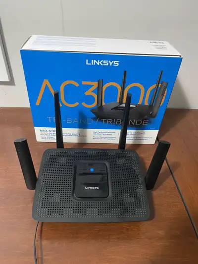 Linksys Wifi Router Tri band *Like New*, View more