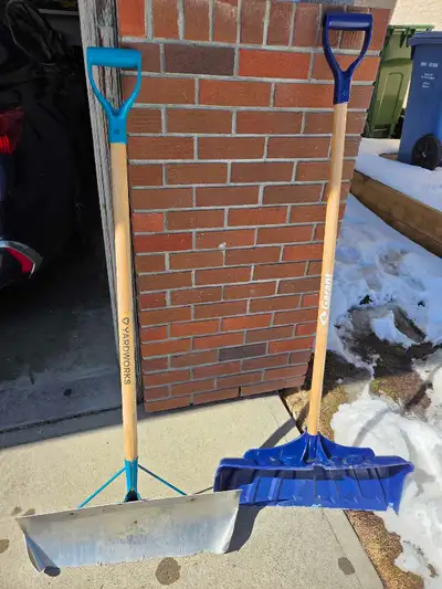 Free snow shovels, View more