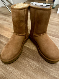 UGG women’s classic short II sheepskin boot - chestnut size 6