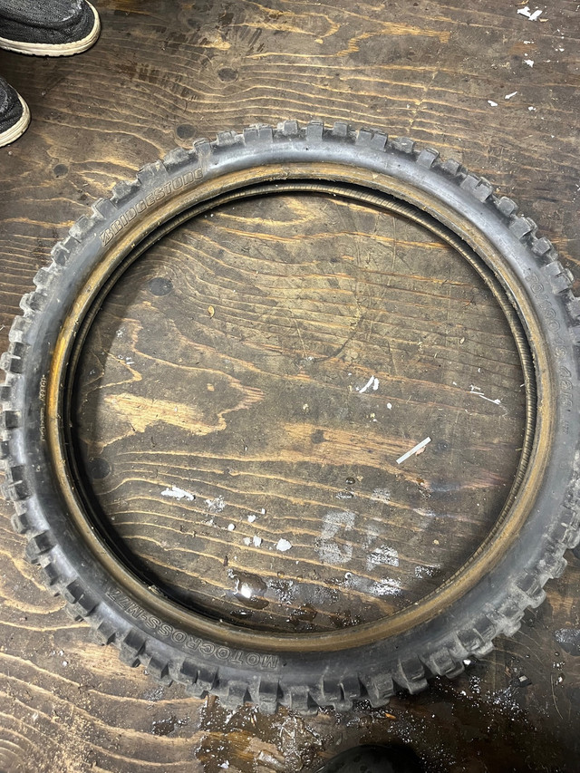 Dirt bike tire  in Dirt Bikes & Motocross in Cape Breton