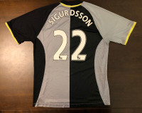 2012-2013 Tottenham Super Rare Third Jersey – Sigurdsson #22 -XL