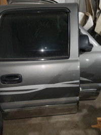 00-06 chevy/gm doors