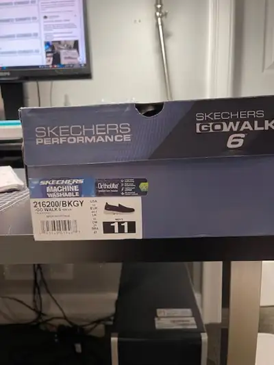 I have for sale a brand new pair of Men's Skechers Go Walk Shoes. Size 11. Color is Black/Gray. Pric...