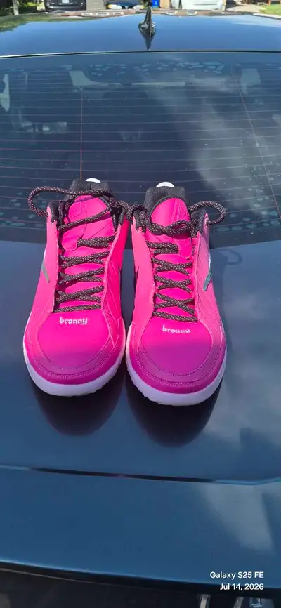 bronni 9 size 13 $80, View more
