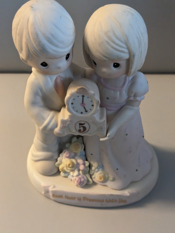 4Pices-PRECIOUS MOMENTS FIGURINES in Arts & Collectibles in Mississauga / Peel Region - Image 4