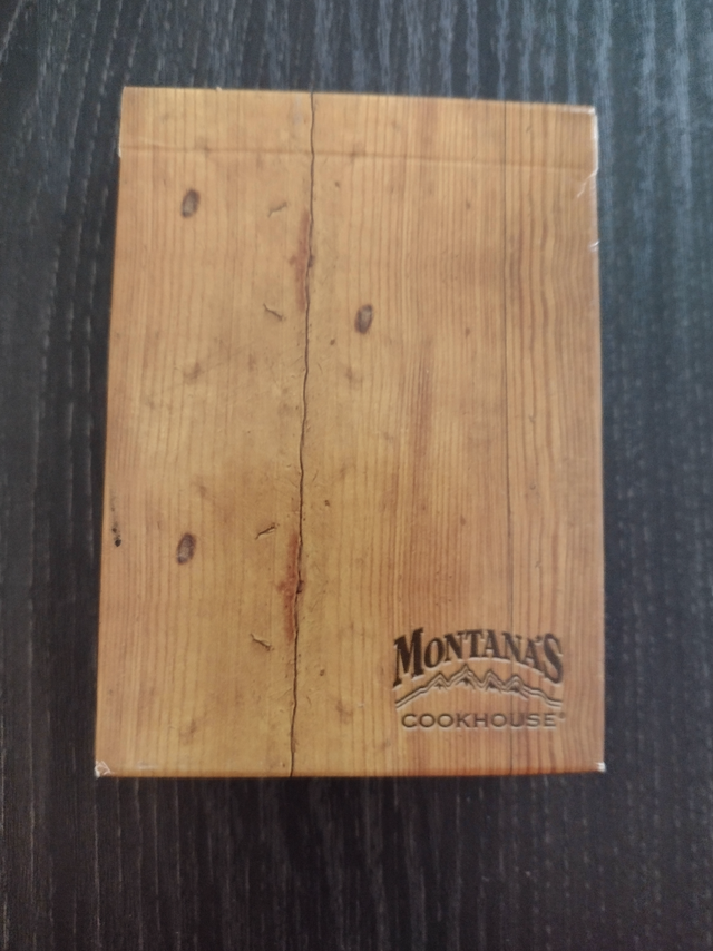 MONTANA’S COOKHOUSE DECK OF CARDS in Arts & Collectibles in Kitchener / Waterloo - Image 3