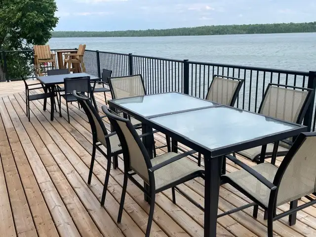 The Lakehouse in Ontario in Canada - Image 4