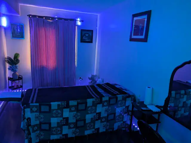 45$-Relaxation Massage Services in North york – Stress Relief in Health and Beauty Services in City of Toronto - Image 2