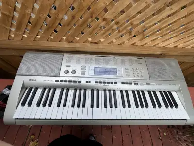 Selling a Casio LK-270 keyboard. It's in excellent condition and comes with a power adapter.