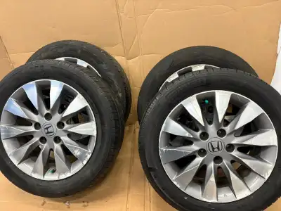 No Etransfer No Holding 4 Tires 2 Goodyear Assurance 205 55 16 and 2 Motomaster 205 55 16 on Honda C...