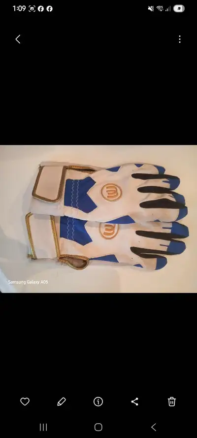 Medium baseball batting gloves, View more